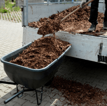 Get FREE mulch delivered with ChipDrop