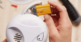 Amazon Basics 9 Volt Batteries 4-Pack Just $4.41 Shipped (Reg. $10)