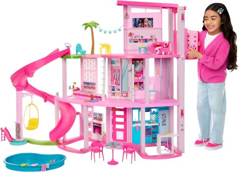 Good morning 😃 the popular Barbie dream house 🎀🎀is on sale plus an extra coupon to clip ✂️✂️$125.99