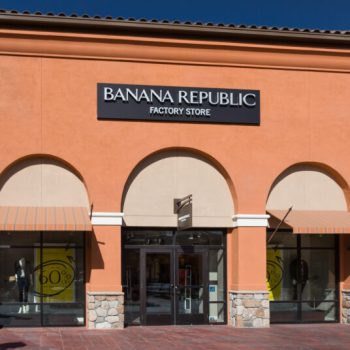Banana Republic Factory: Take 40% off sitewide + an extra 30% off $100+