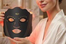 Deal Alert: Is the Red Light Therapy Mask Worth It? 67% Off Amazon Deal