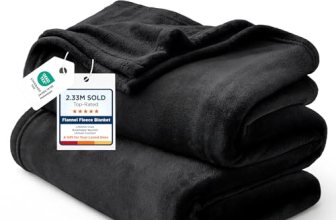 Bedsure GentleSoft Fleece Throw Blanket for Couch Black