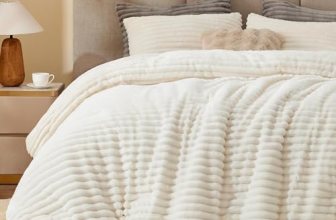 BEDELITE Fleece Queen Comforter Set -Super Soft & Warm Fluffy Cream White Beddin