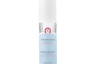 First Aid Beauty – Hydrating Serum with Hyaluronic Acid