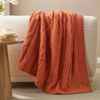 Amélie Home Chunky Knit Throw Blanket