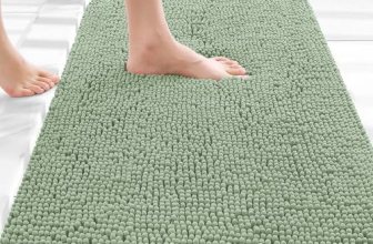 OLANLY Bathroom Rugs 30×20, Extra Soft Absorbent Chenille Bath Rugs