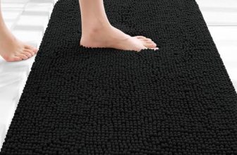 OLANLY Bathroom Rugs 32×20, Extra Soft Absorbent Chenille Bath Rugs
