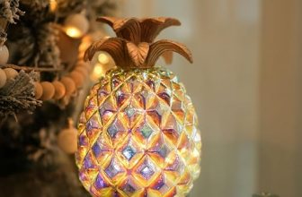 hvfun Iridescent Glass Pineapple Light