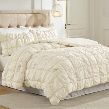 Amélie Home Beige Bubble Comforter Set King Size