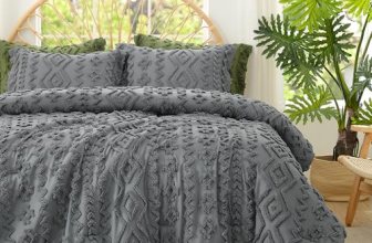 Amélie Home Tufted Boho Comforter Set Queen Size