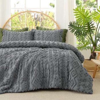 Amélie Home Tufted Boho Comforter Set Queen Size