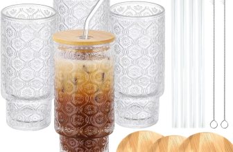 Vintage Glass Cups, 4 ct