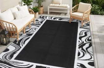 Garvee Black and White Outdoor Rug 5×8 for Camping Waterproof Quick Dry Plastic