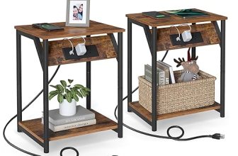 VASAGLE End Table with Charging Station