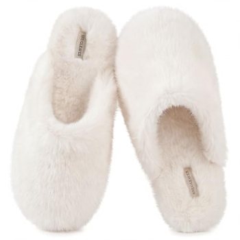 Snug Leaves Women’s Scuff Slippers Fuzzy House Shoes Cream White,7-8 US