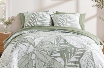 Queen Comforter Set – 7 Pieces Green Jungle Bed in a Bag Queen Bedding Sets