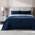 L’AGRATY Chenille Chunky Knit Blanket