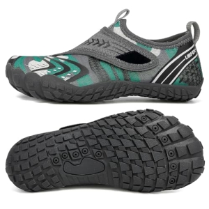 UBFEN Kids Water Shoes for Boys Girls Quick Dry Swim Aqua Socks
